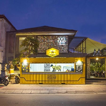 M Boutique Hostel Seminyak Exterior foto